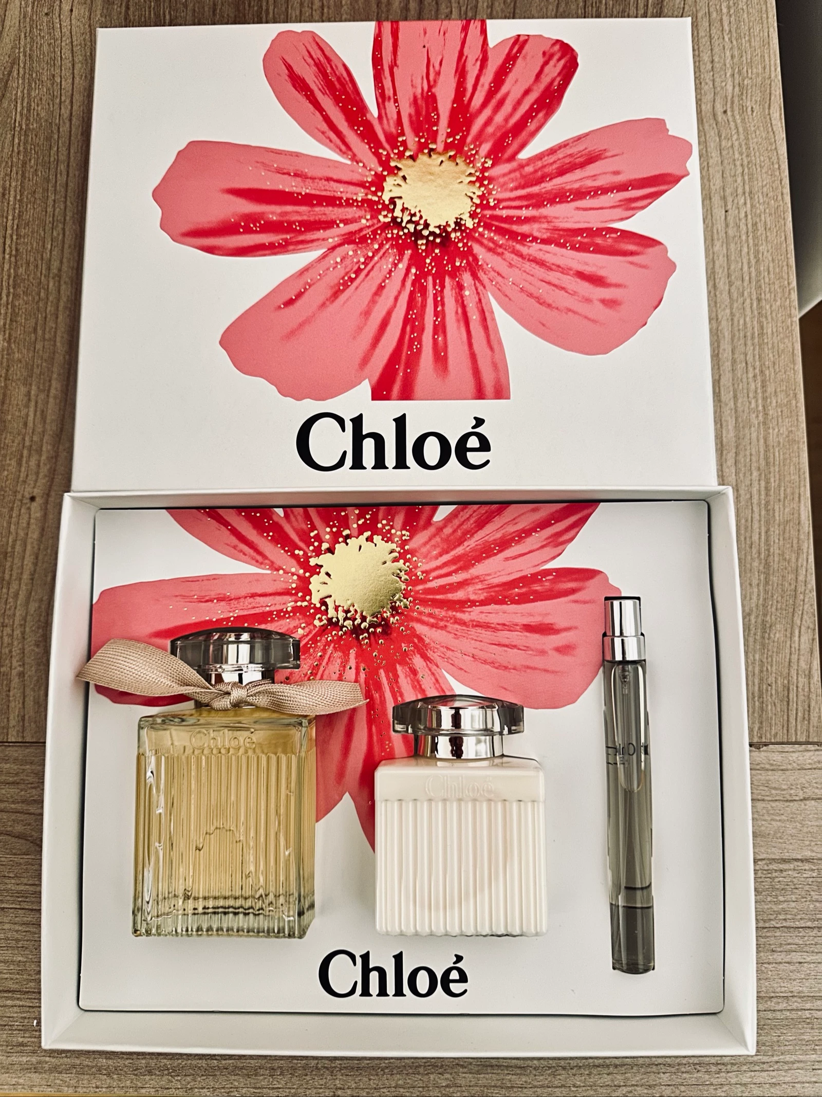 Estuche Eau de Parfum Signature Chloé 100ml recargable